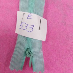 Молния потайная №3 50см Е-533 ментол, шт